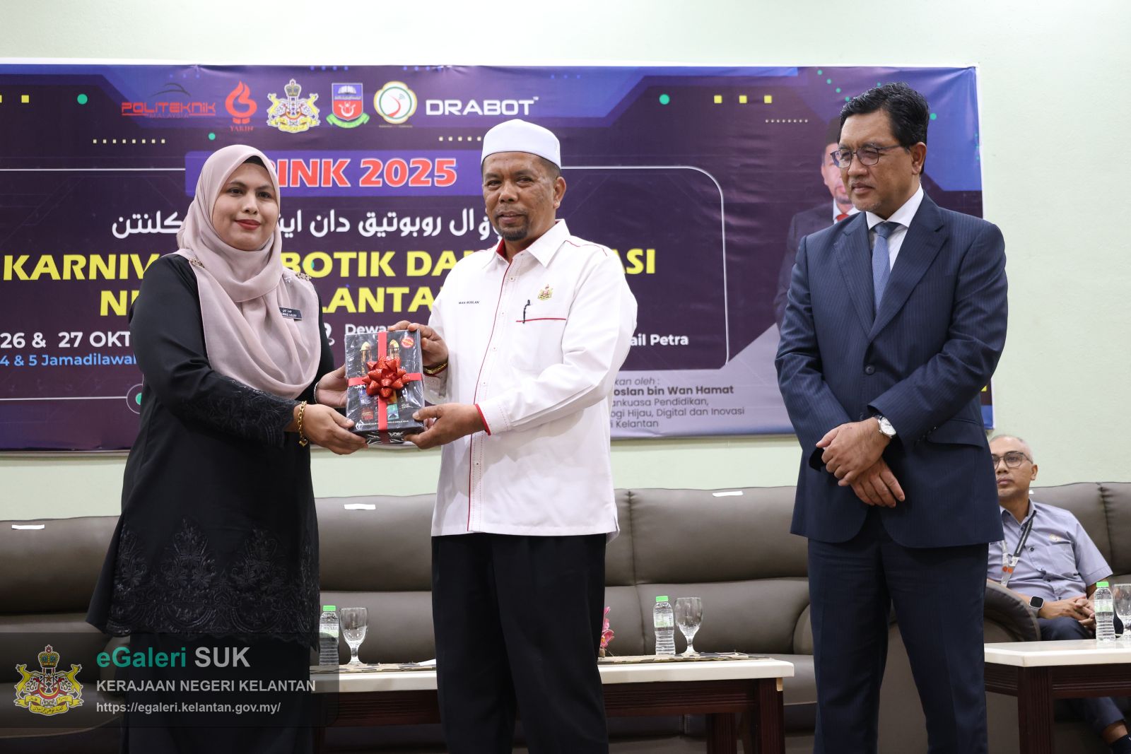 majlis-perasmian-karnival-robotik-dan-inovasi-kelantan-tahun-2025-(krink-2025)-35.JPG