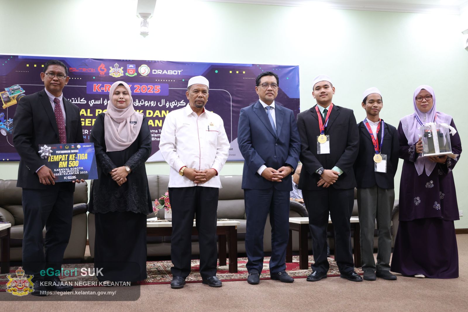 majlis-perasmian-karnival-robotik-dan-inovasi-kelantan-tahun-2025-(krink-2025)-43.JPG
