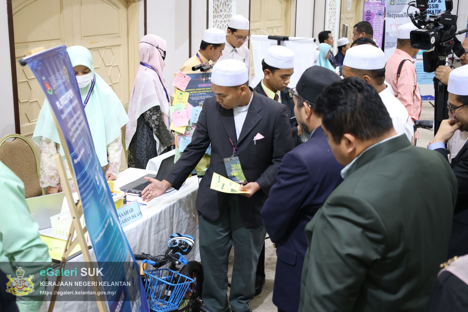 majlis-perasmian-karnival-robotik-dan-inovasi-kelantan-tahun-2025-(krink-2025)-4.JPG