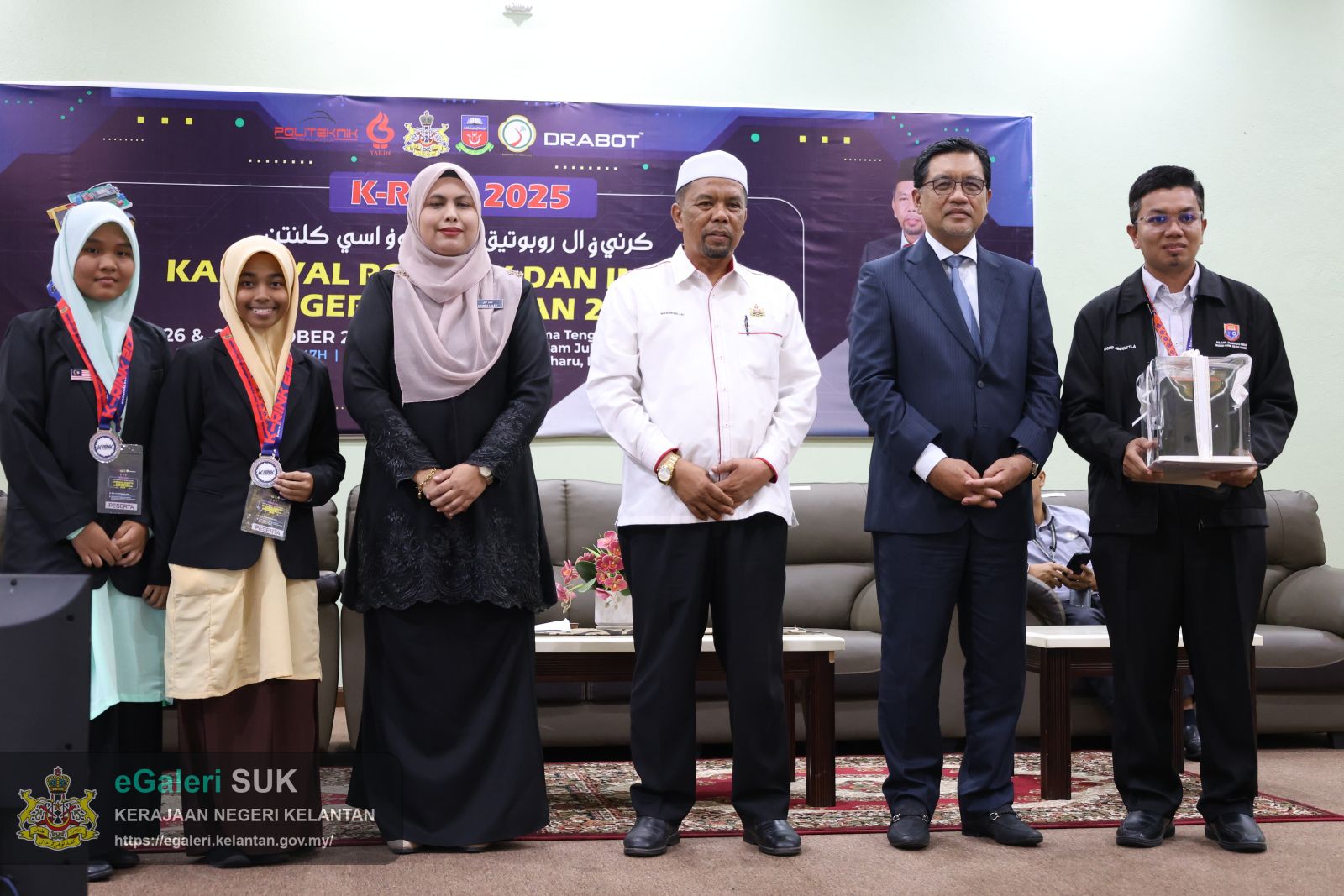 majlis-perasmian-karnival-robotik-dan-inovasi-kelantan-tahun-2025-(krink-2025)-31.JPG