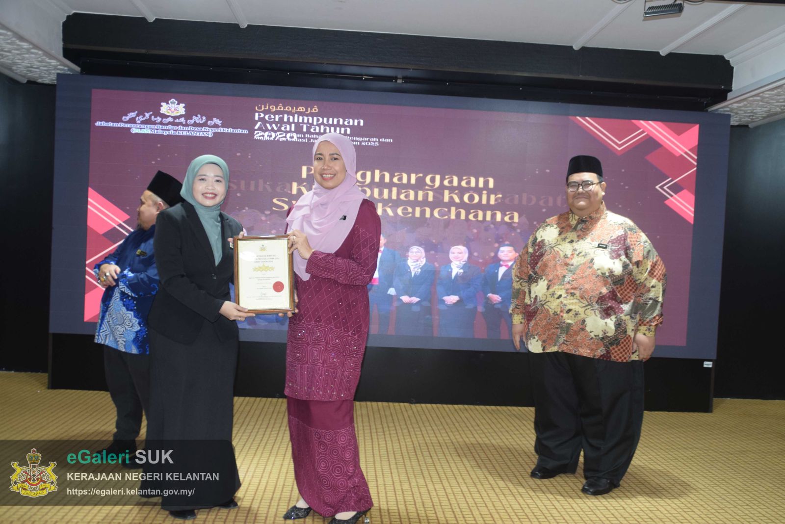 12-februari-2026-perhimpunan-awal-tahun-dan-majlis-apresiasi-jabatan-tahun-2025-bahagian-1-34.jpg