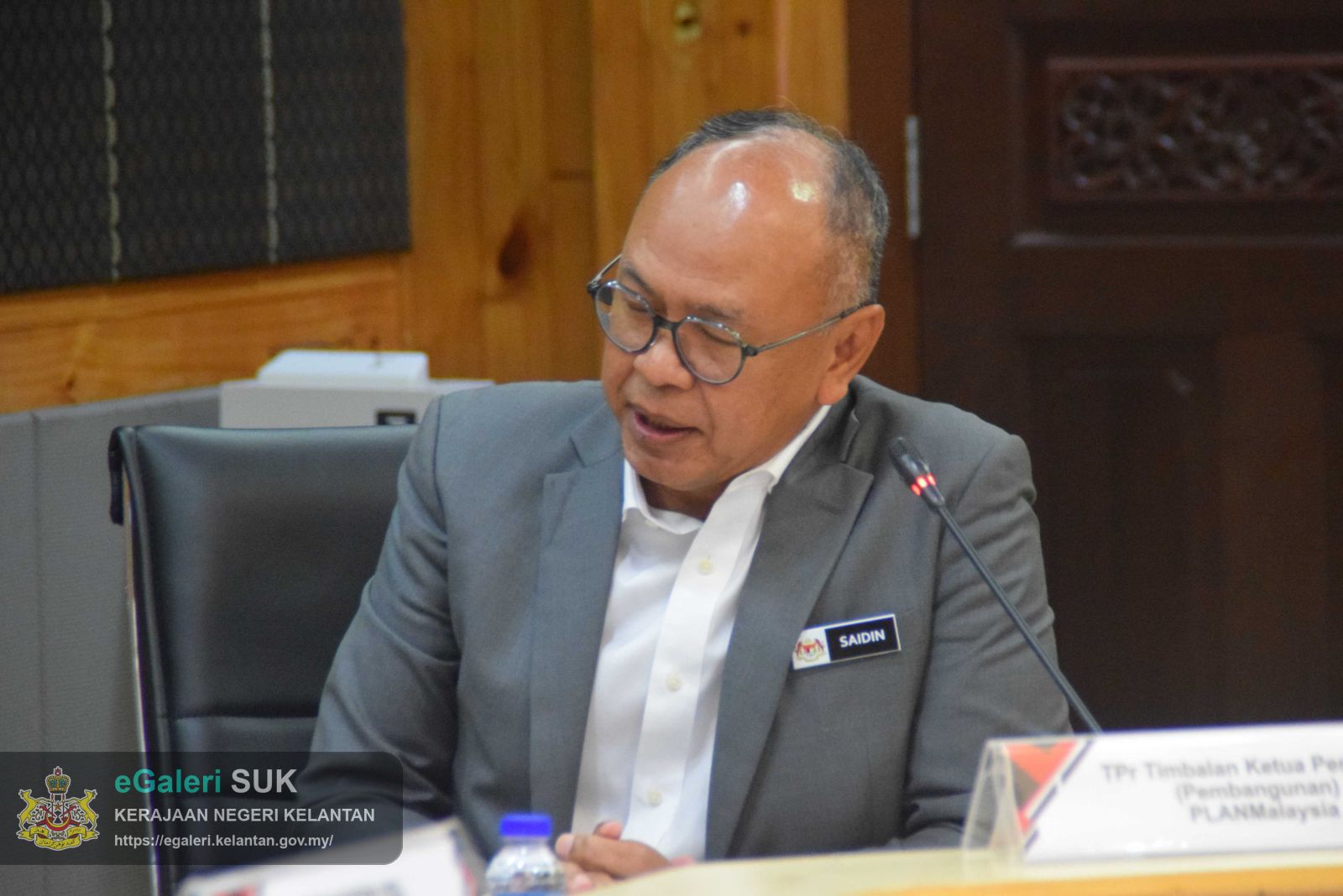 12jan2026-pembentangan-panduan-pelaksanaan-penilaian-impak-sosial-ppsia-kepada-kerajaan-negeri-kelantan-14.jpg