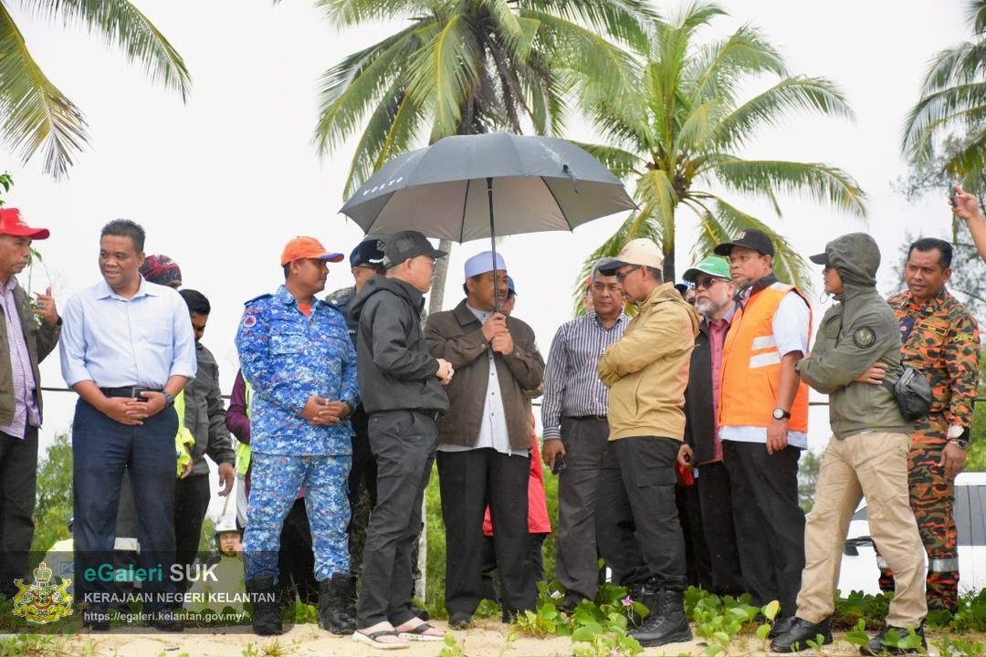 lawatan-yab-menteri-besar-kelantan-ke-pps-sk-dalam-rhu-pasir-puteh-9.jpg