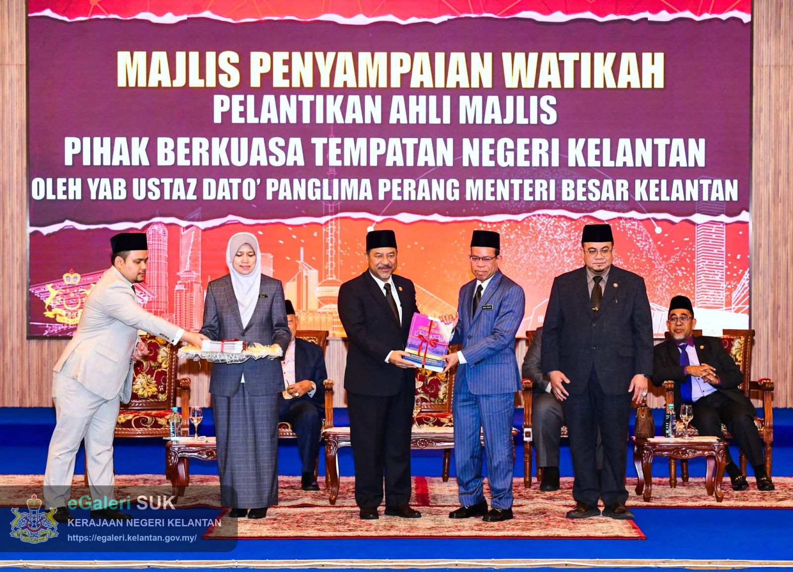 majlis-penyampaian-watikah-pelantikan-ahli-majlis-pbt-negeri-kelantan-2026-8.jpg