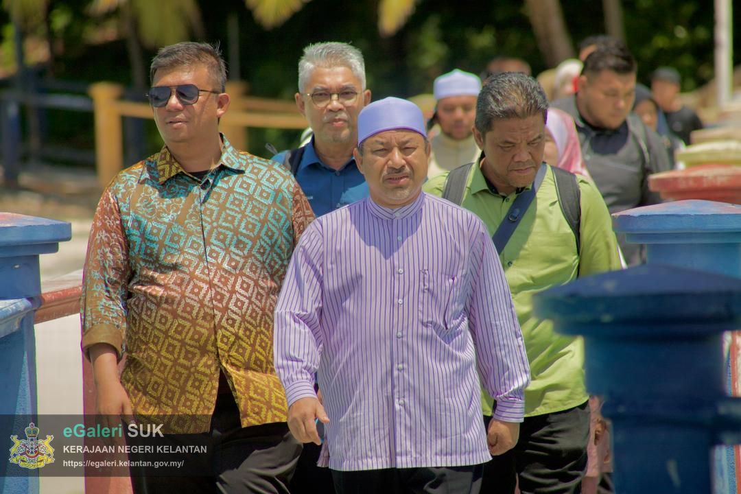 majlis-menandatangani-memorandum-persefahaman-mou-bagi-projek-jeti-pelancongan-tok-bali-pasir-puteh-10.jpg
