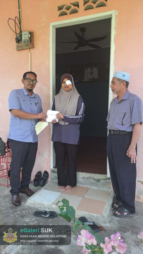 penyampaian-bantuan-tabung-serambi-mekah-(tsm)-1.jpg