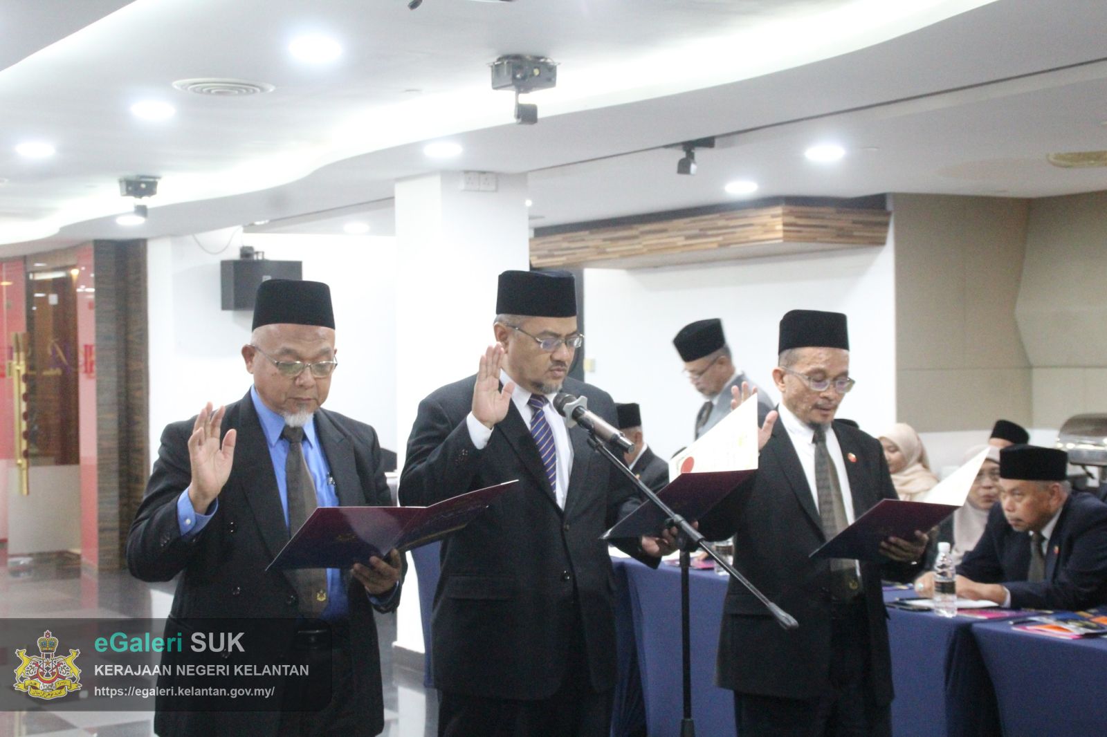 majlis-mengangkat-sumpah-penerimaan-jawatan-ahli-majlis-dan-pembentukan-jawatankuasa-majlis-daerah-pasir-mas-2026-5.jpg