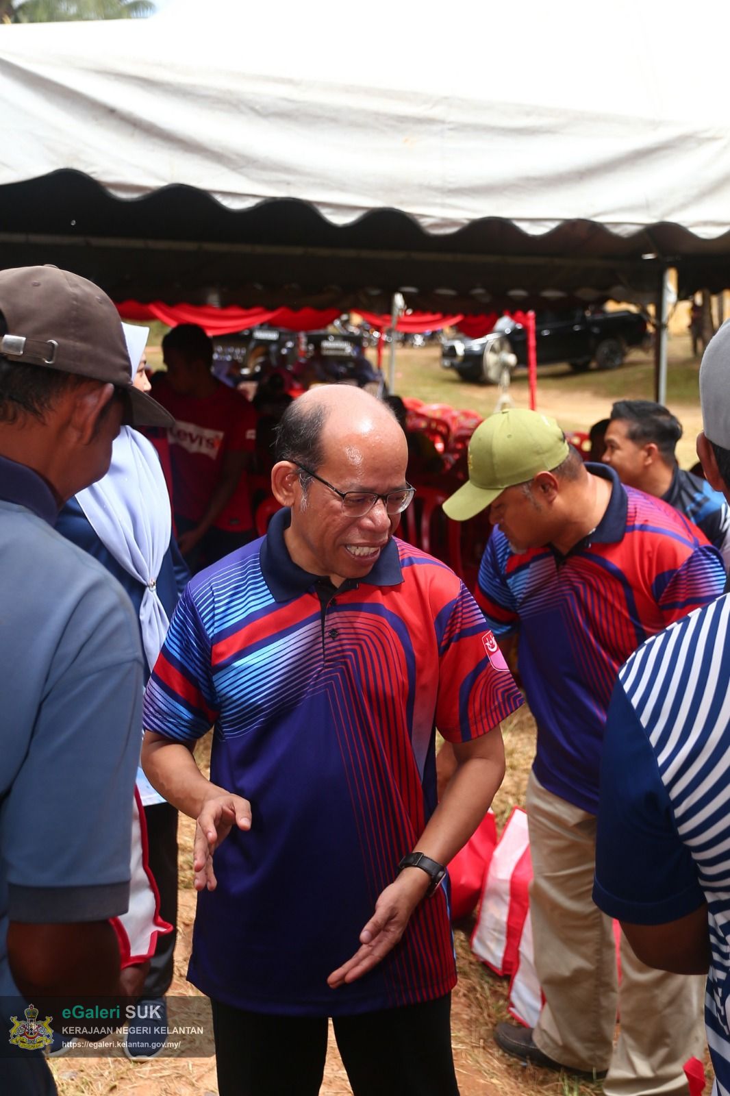majlis-santuni-kasih-bersama-masyarakat-orang-asli-pos-tohoi-gua-musang-23.jpeg