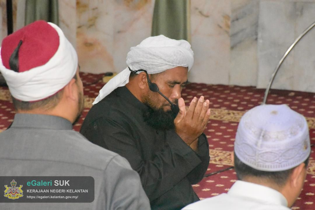majlis-solat-hajat-dan-doa-selamat-sempena-perayaan-ulang-tahun-ke56-kdymm-sultan-muhammad-v-tahun-2025-11.jpg