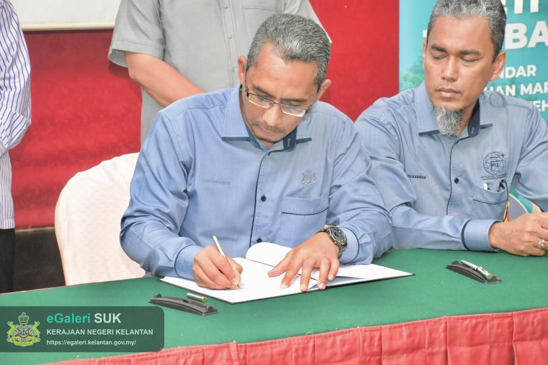 majlis-menandatangani-memorandum-persefahaman-mou-bagi-projek-jeti-pelancongan-tok-bali-pasir-puteh-14.jpg