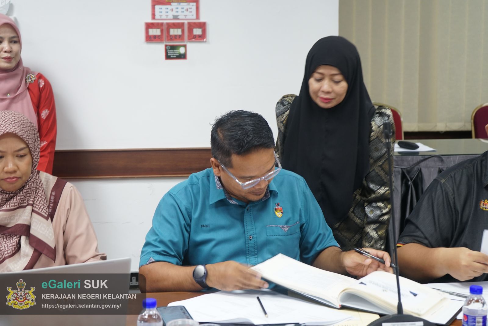 lawatan-benchmarking-sempena-kajian-benchmarking-ssr-pentadbiran-tanah-2025-di-ptg-kelantan-5.JPG