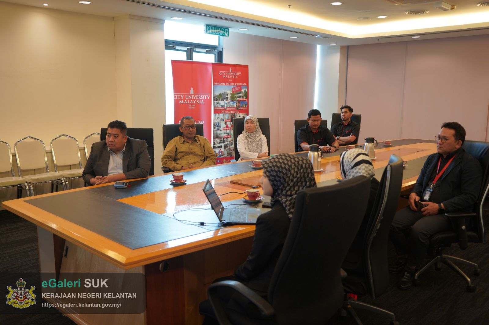 kunjung-hormat-yayasan-kelantan-darulnaim-yakin-ke-city-university-malaysia-6.jpg