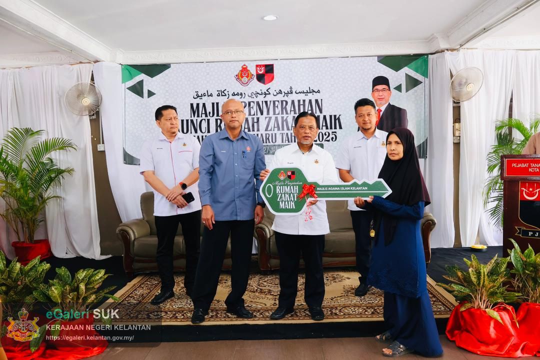 majlis-penyerahan-kunci-rumah-zakat-maik-jajahan-kota-bharu-tahun-2025-15.jpg