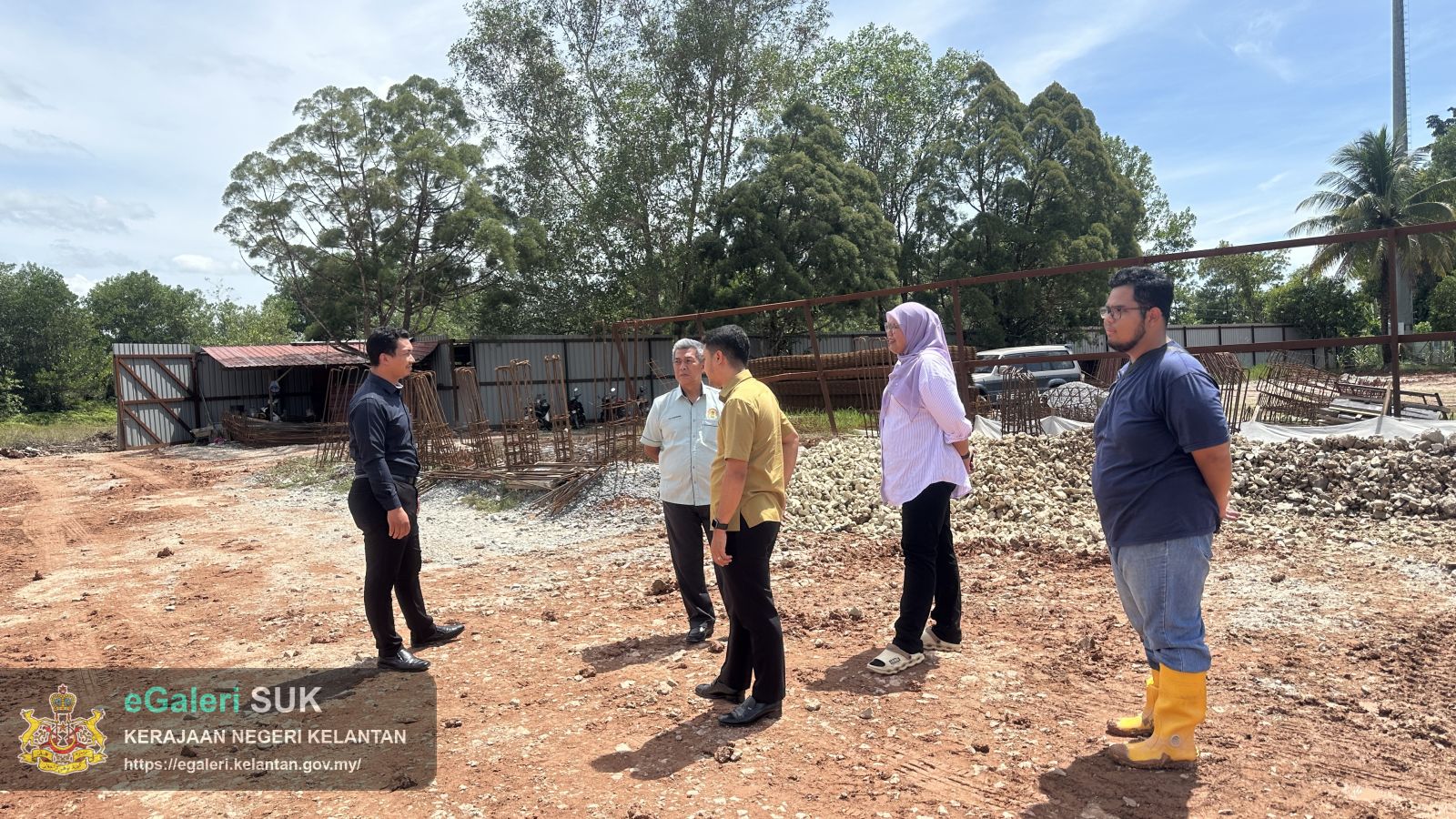 lawatan-tapak-ke-projek-pembangunan-pusat-pemindahan-kekal-di-smk-gual-tinggi,-rantau-panjang,-kelantan-3.jpeg