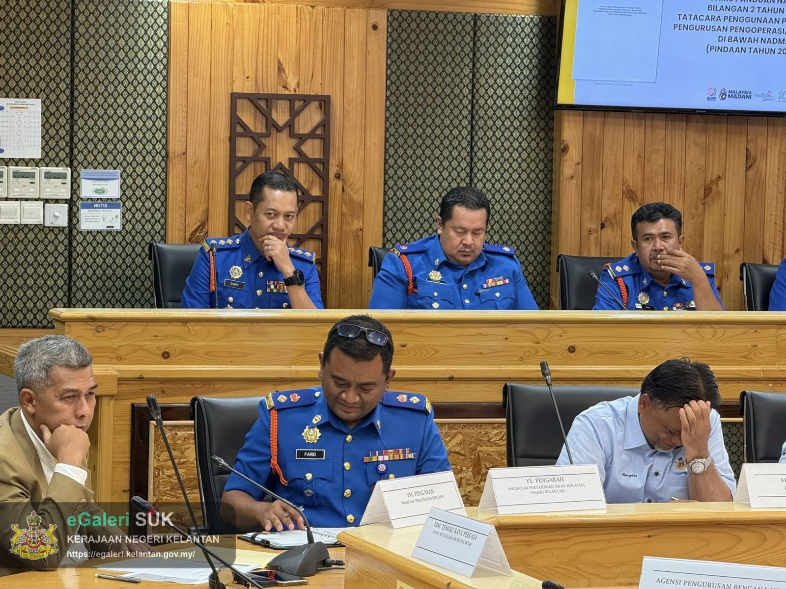 mesyuarat-penyelarasan-peruntukan-pengoperasian-pengurusan-bencana-banjir-monsun-timur-laut-(mtl)-2025/2026-9.jpg