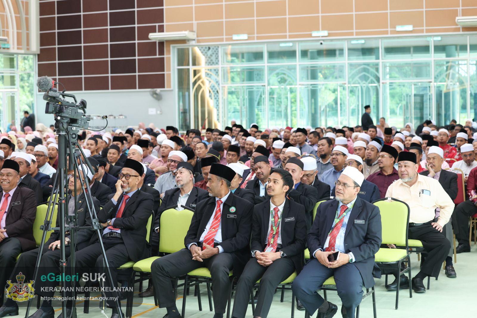 majlis-apresiasi-guru-terbaik-gred-purata-mata-pelajaran-(gpmp)-peperiksaan-smu-/smtq-/stup-/spm-/stam-tahun-2024-2.jpg