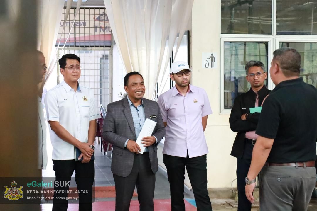 lawatan-kerja-ke-universiti-malaysia-terengganu-umt-bagi-tujuan-perkongsian-maklumat-konservasi-ketam-nipah-12.jpg