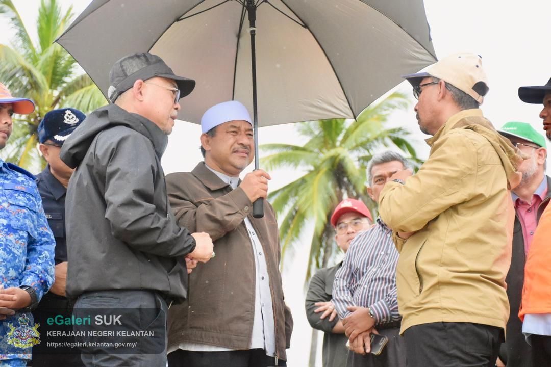 lawatan-yab-menteri-besar-kelantan-ke-pps-sk-dalam-rhu-pasir-puteh-8.jpg