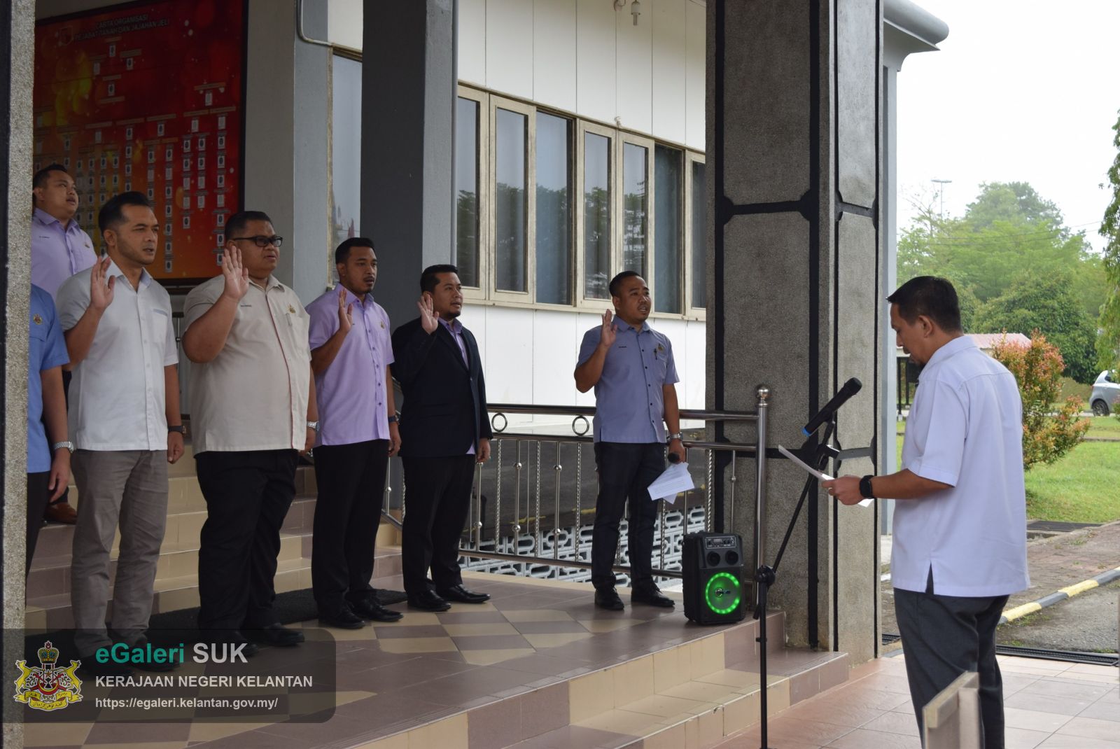 perhimpunan-bulanan-oktober-warga-kerja-pejabat-tanah-dan-jajahan-jeli-1.jpg