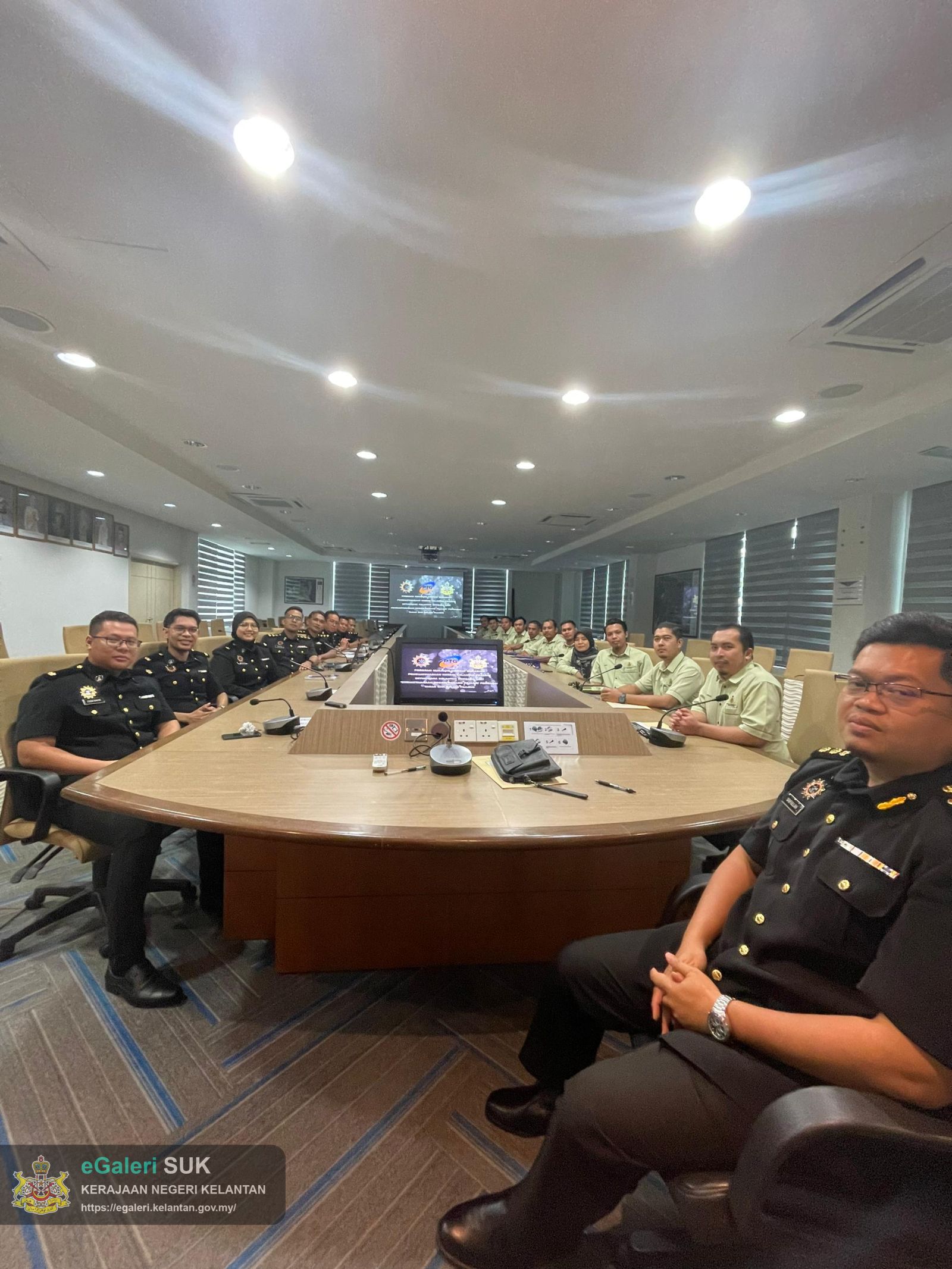 kunjung-hormat-kepada-unit-penguatkuasaan-negeri-pahang-4.jpg