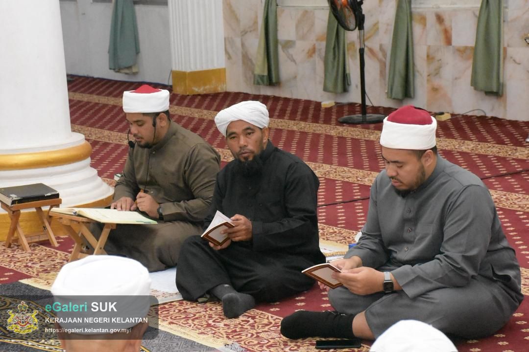 majlis-solat-hajat-dan-doa-selamat-sempena-perayaan-ulang-tahun-ke56-kdymm-sultan-muhammad-v-tahun-2025-9.jpg