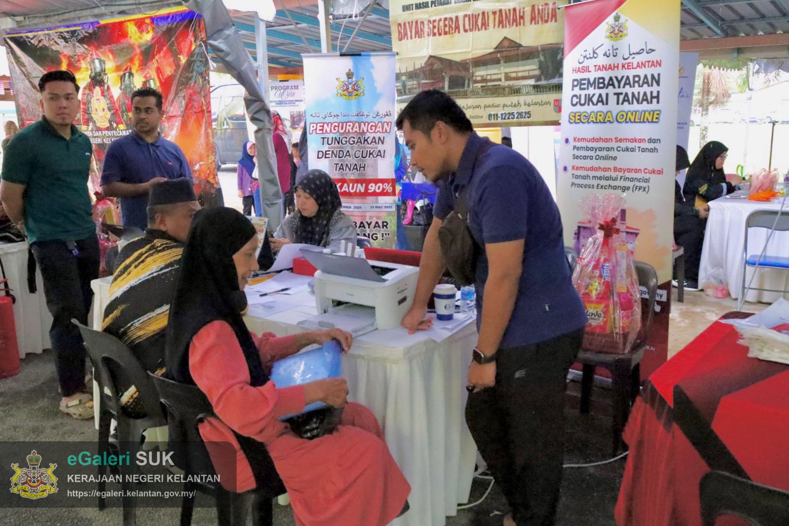 perasmian-sempena-program-santuni-madani-jabatan-kehakiman-syariah-malaysia-di-kampung-permatang-rambai-2.jpeg