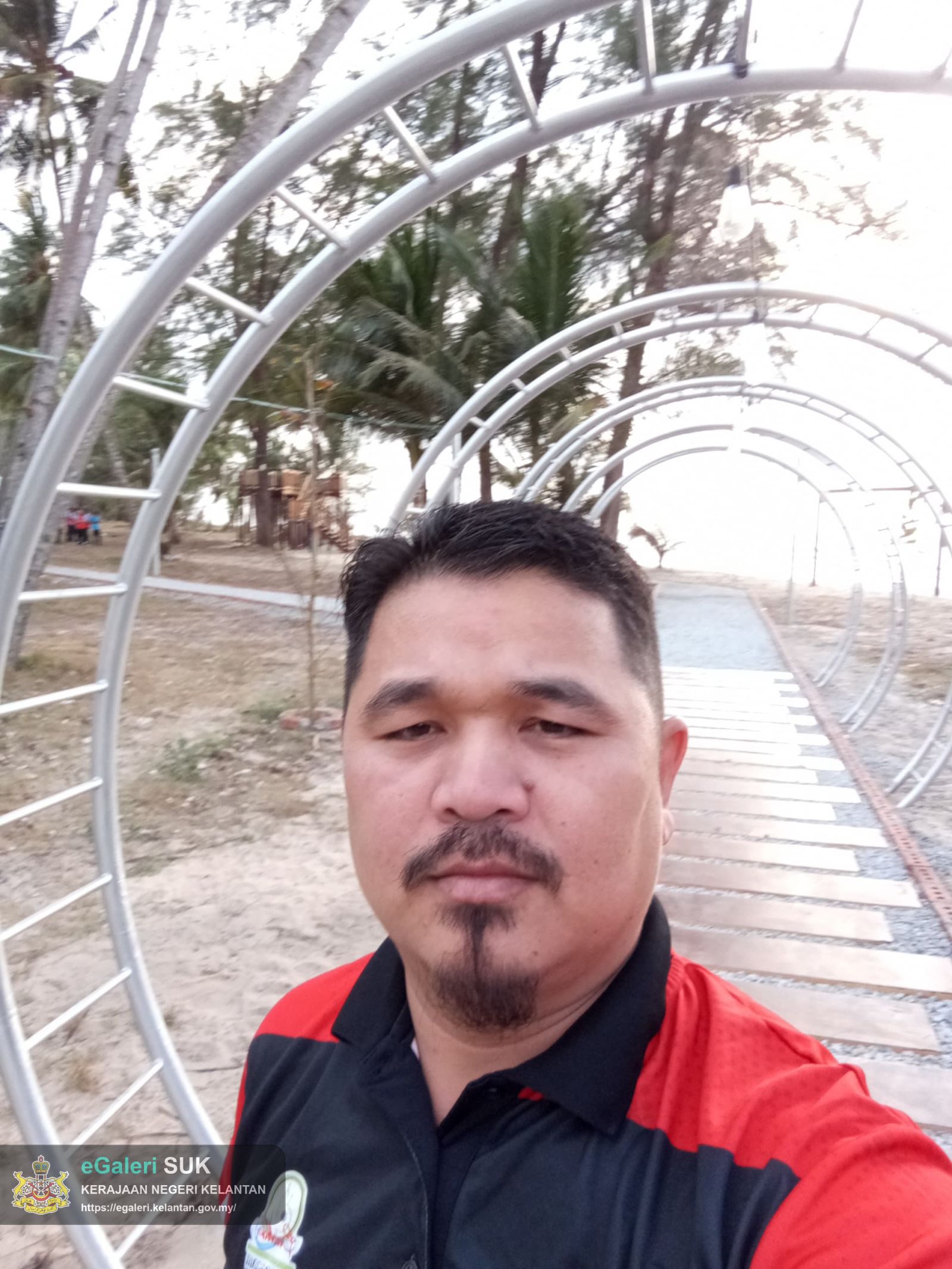 gotng-royong-1.jpg