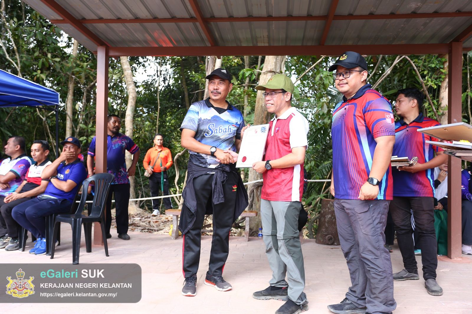 program-pendakian-bukit-chupak---taman-rekreasi-hutan-dalam-bandar,-jajahan-gua-musang-9.jpg