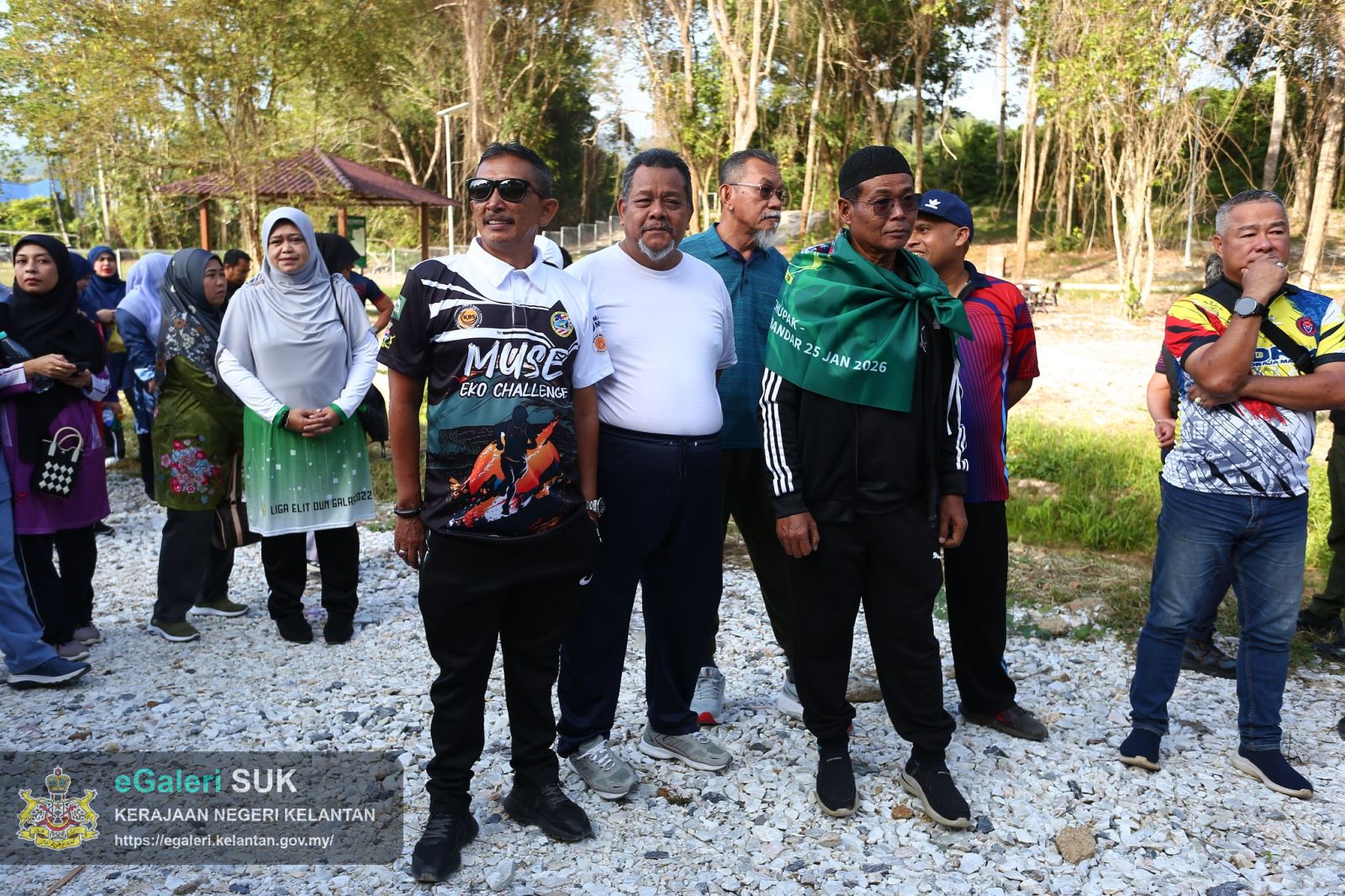 program-pendakian-bukit-chupak---taman-rekreasi-hutan-dalam-bandar,-jajahan-gua-musang-33.jpg