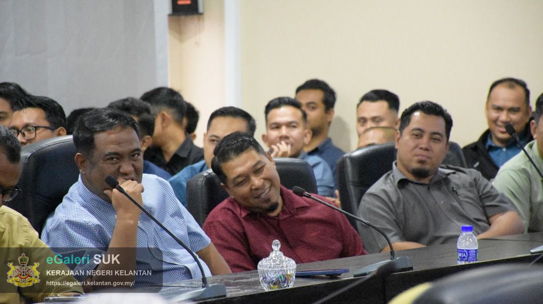 majlis-sekalung-budi-sejambak-kasih-16.jpg