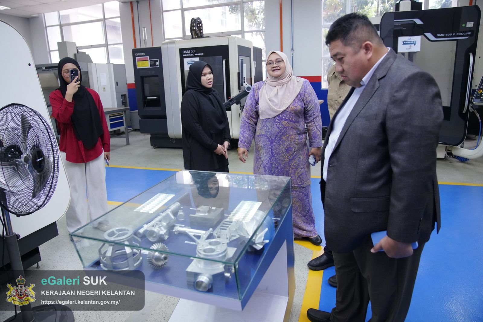kunjung-hormat-yayasan-kelantan-darulnaim-yakin-ke-city-university-malaysia-5.jpg