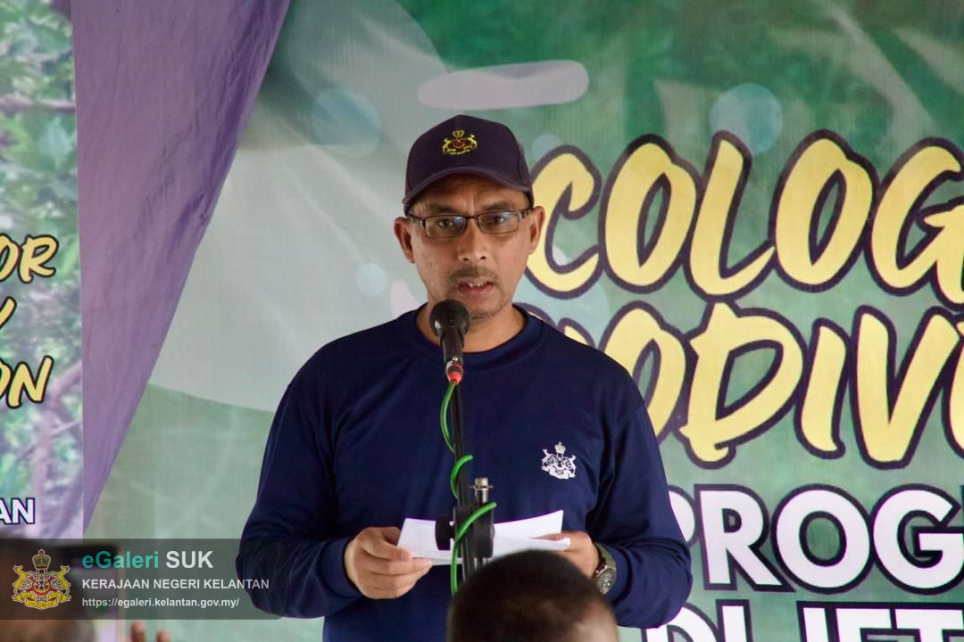 program-penanaman-pokok-bakau-di-jeti-laguna-semerak-pasir-puteh-24.jpg