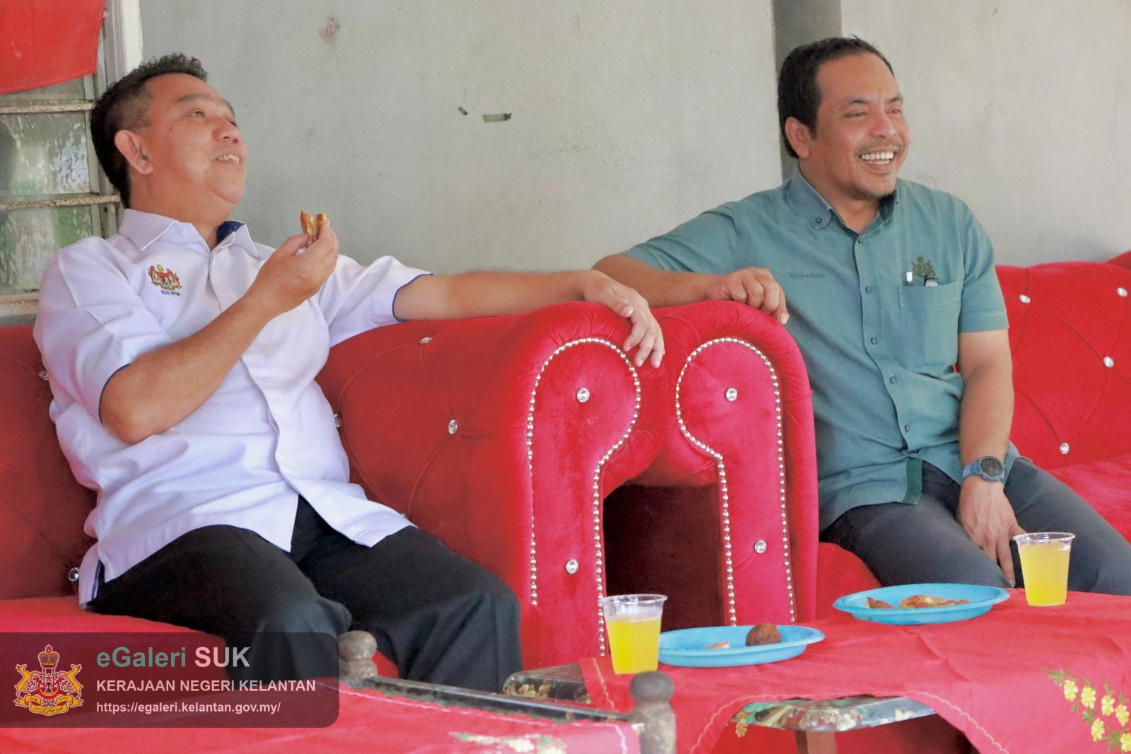 sesi-penyampaian-bantuan-wang-ihsan-bwi-kematian-monsun-timur-laut-mtl-20242025-jajahan-pasir-puteh-8.jpeg