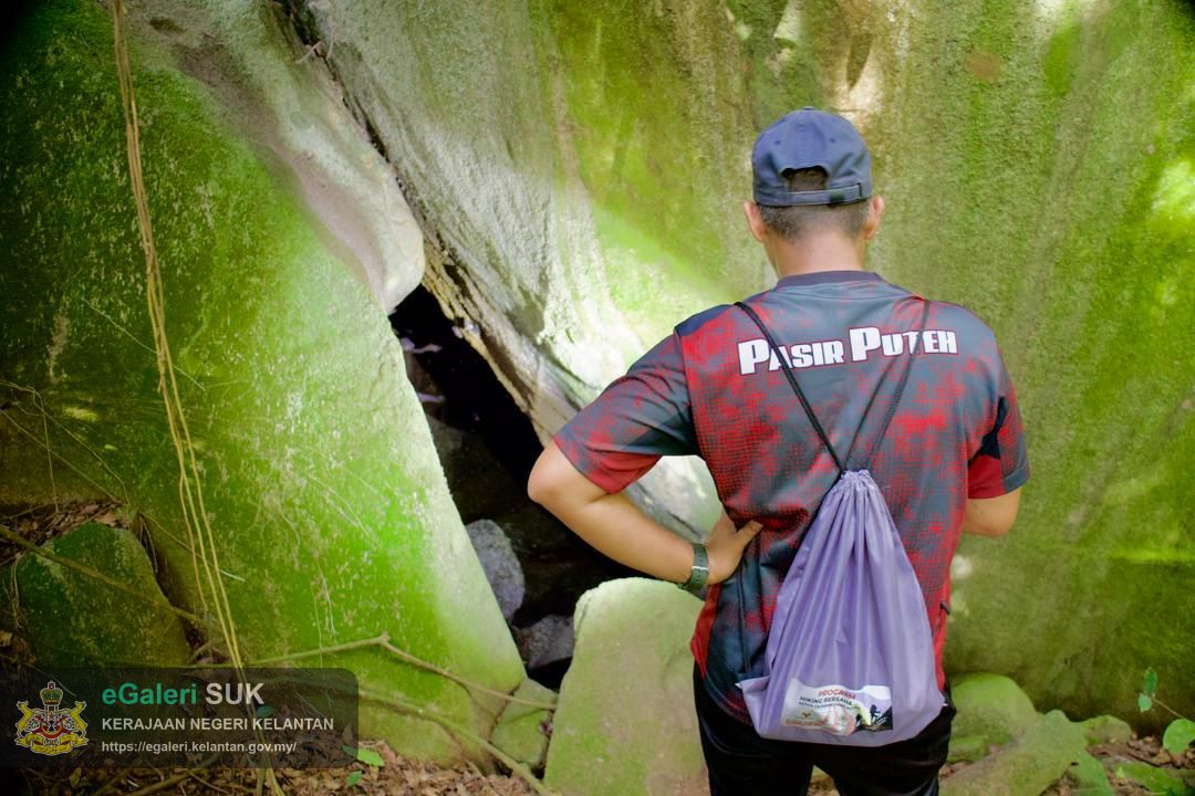 program-hiking-bersama-ketua-jajahan-pasir-puteh-anjuran-bersama-perkumpulan-perempuan-pasir-puteh-dan-kelab-berkesan-ptjpp-serta-puspanita-sri-pasir-puteh-14.jpg