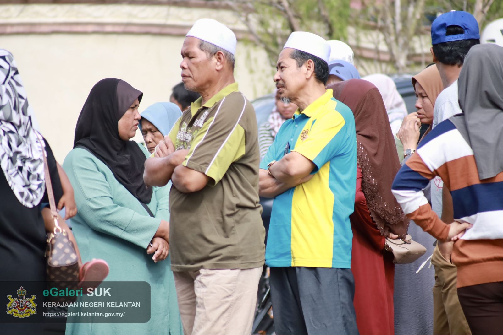 program-agihan-bantuan-wang-ihsan-bwi-kepada-kir-yang-berpindah-ke-pps-disebabkan-bencana-banjir-timur-lautmtl-bagi-jajahan-pasir-putehmachang-dan-bachok-9.JPG
