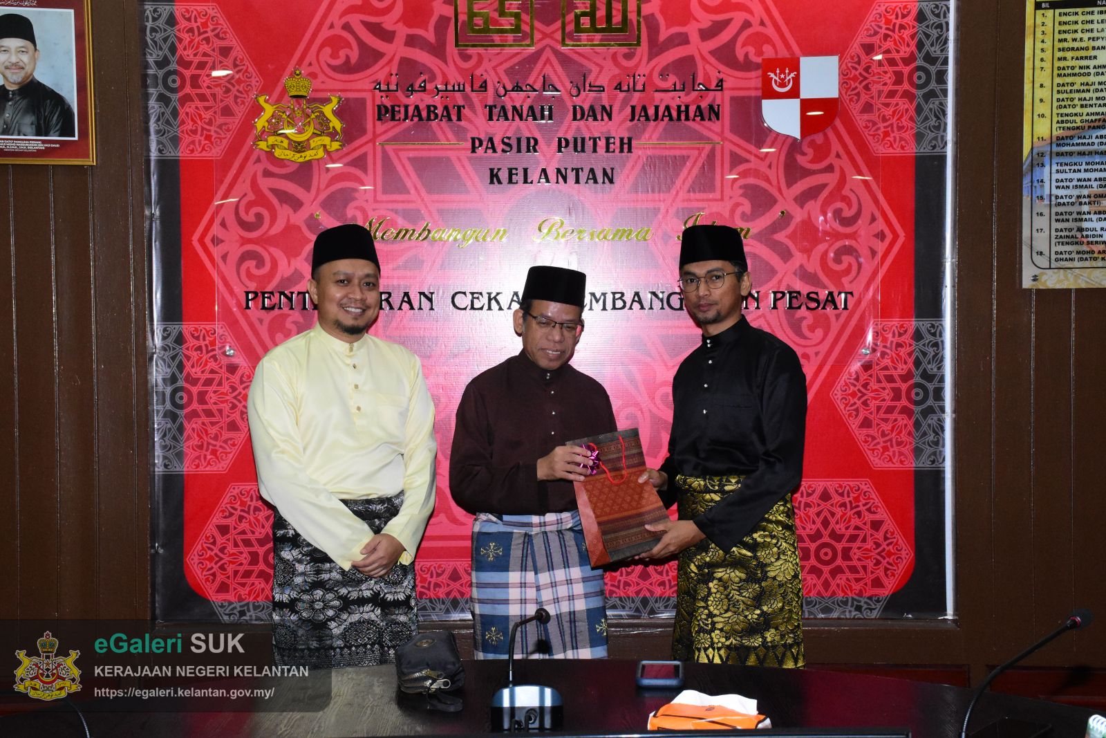 majlis-khatam-alquran-dan-sumbangan-hari-raya-2025-20.JPG