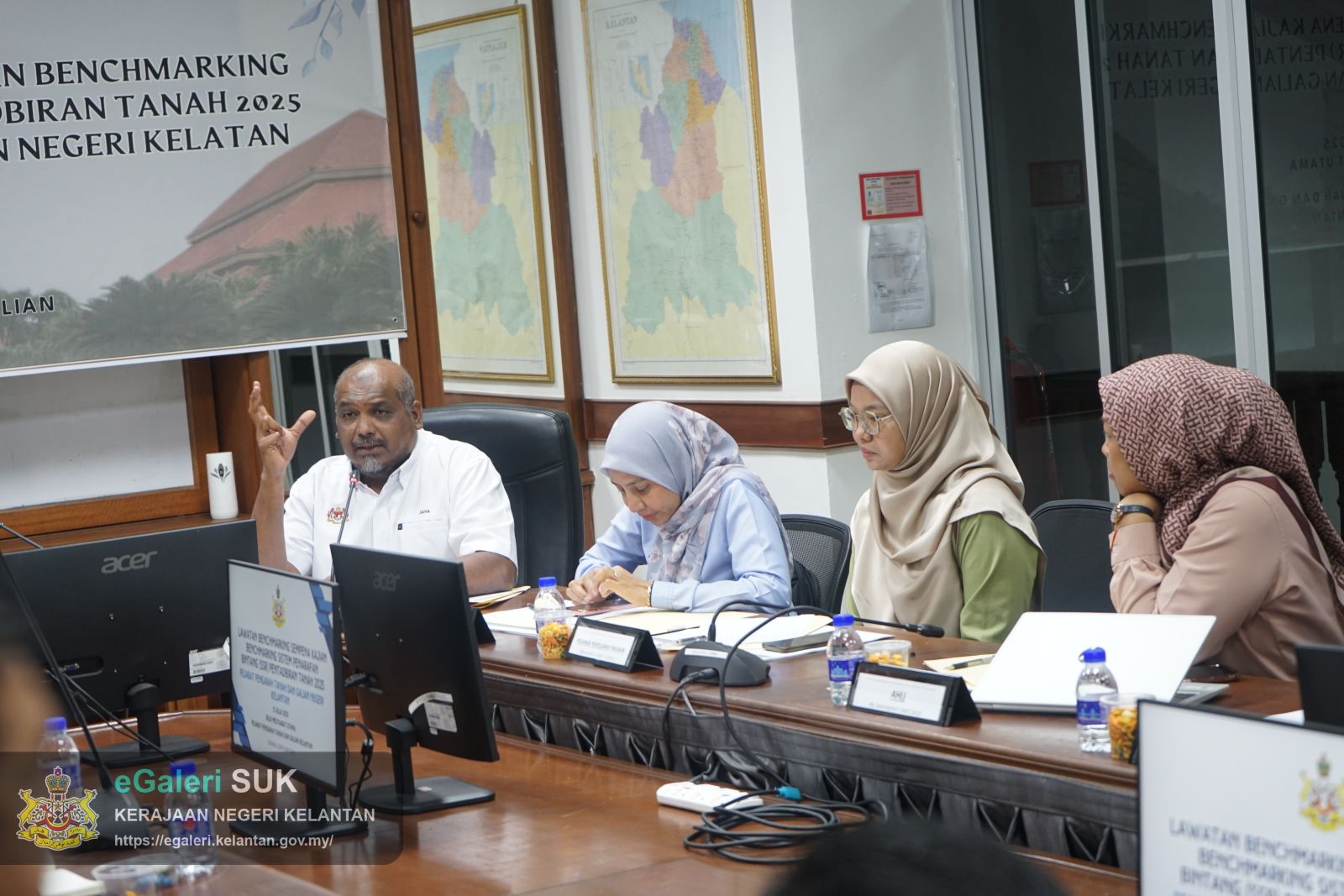 lawatan-benchmarking-sempena-kajian-benchmarking-ssr-pentadbiran-tanah-2025-di-ptg-kelantan-4.JPG