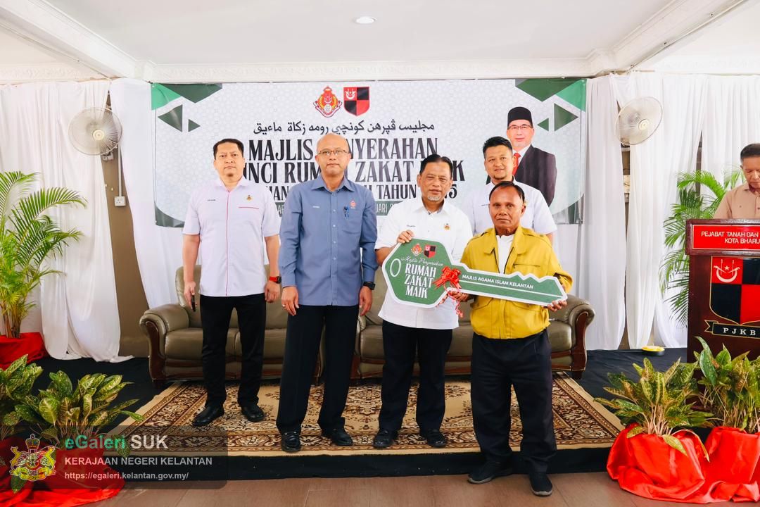 majlis-penyerahan-kunci-rumah-zakat-maik-jajahan-kota-bharu-tahun-2025-22.jpg