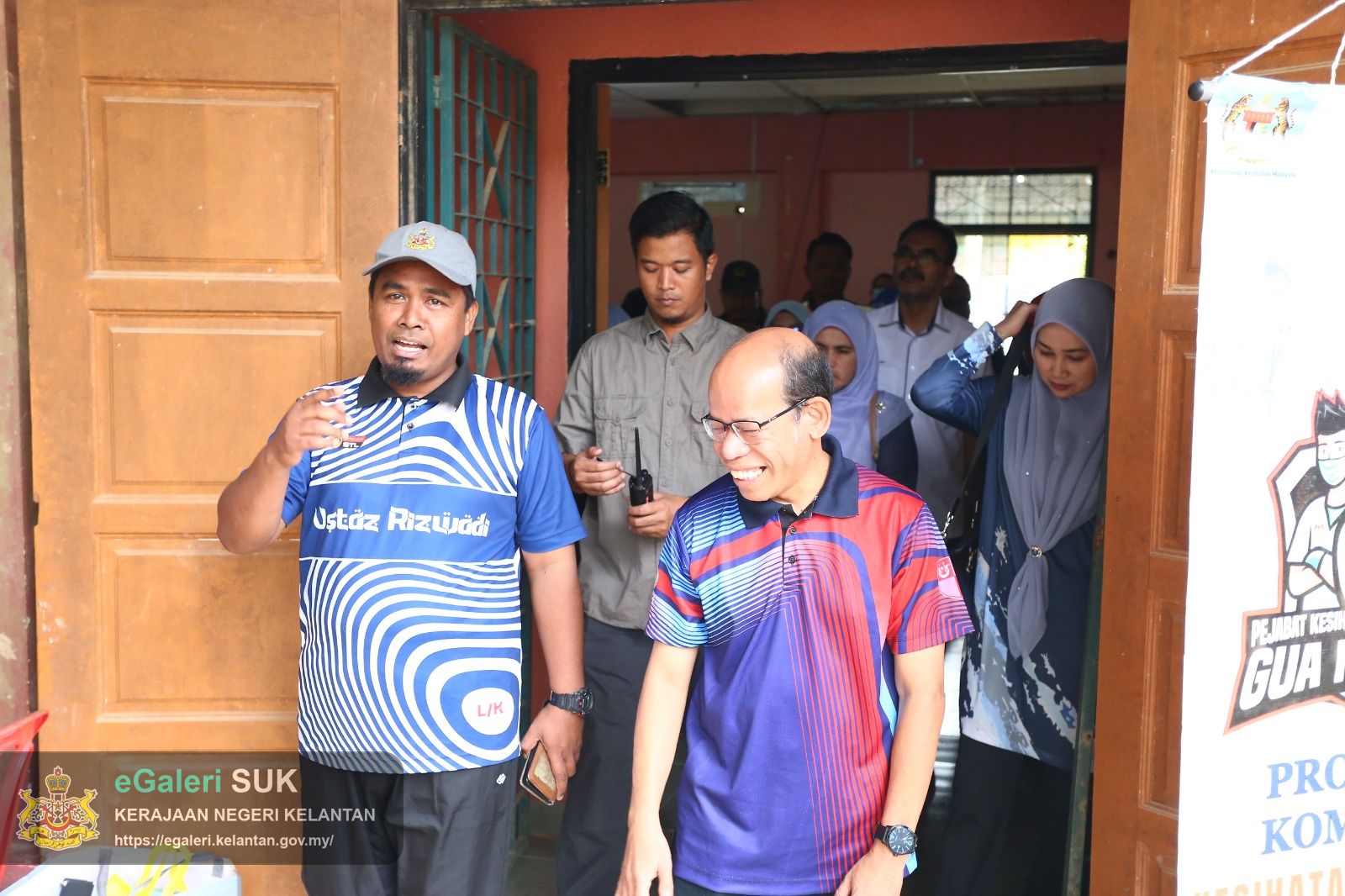 majlis-santuni-kasih-bersama-masyarakat-orang-asli-pos-tohoi-gua-musang-47.jpeg