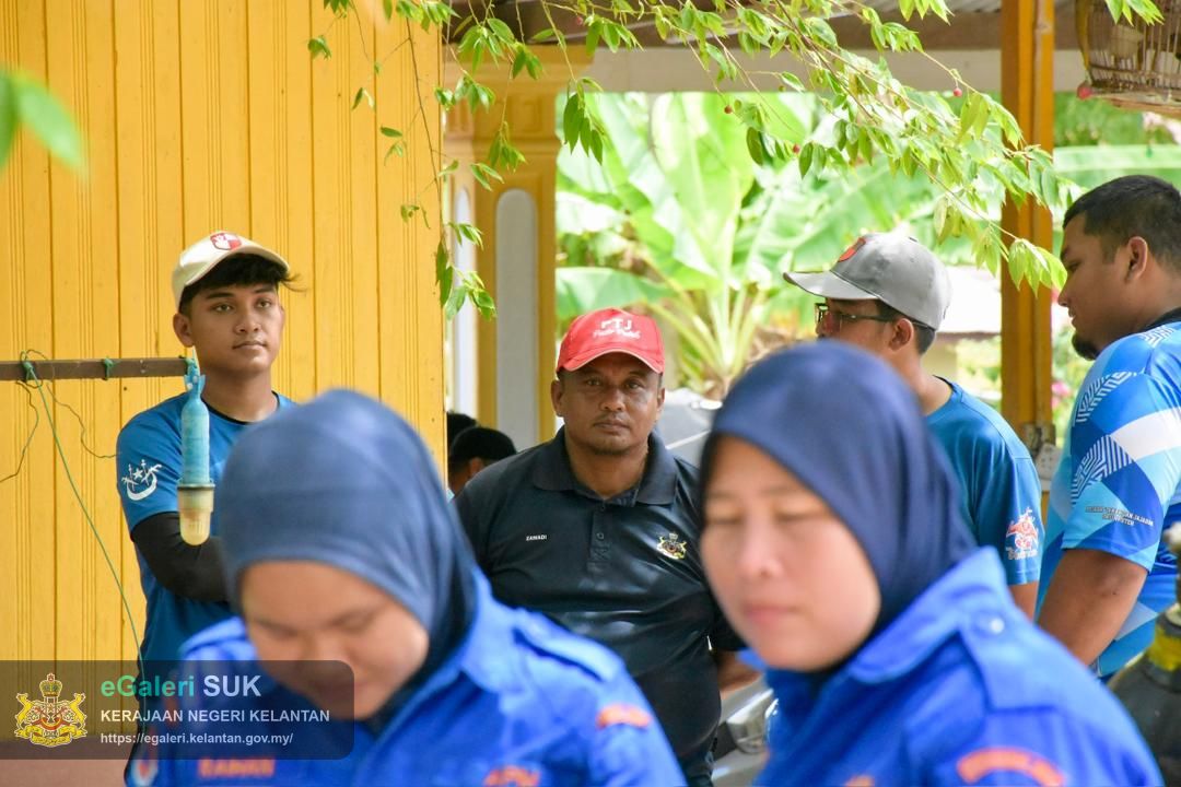 program-gotongroyong-sapu-habis--clear-port-21.jpg