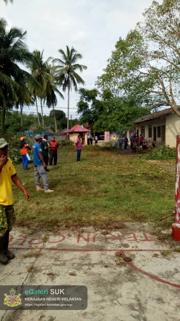 program-gotongroyong-sapu-habis--clear-port-1.jpg