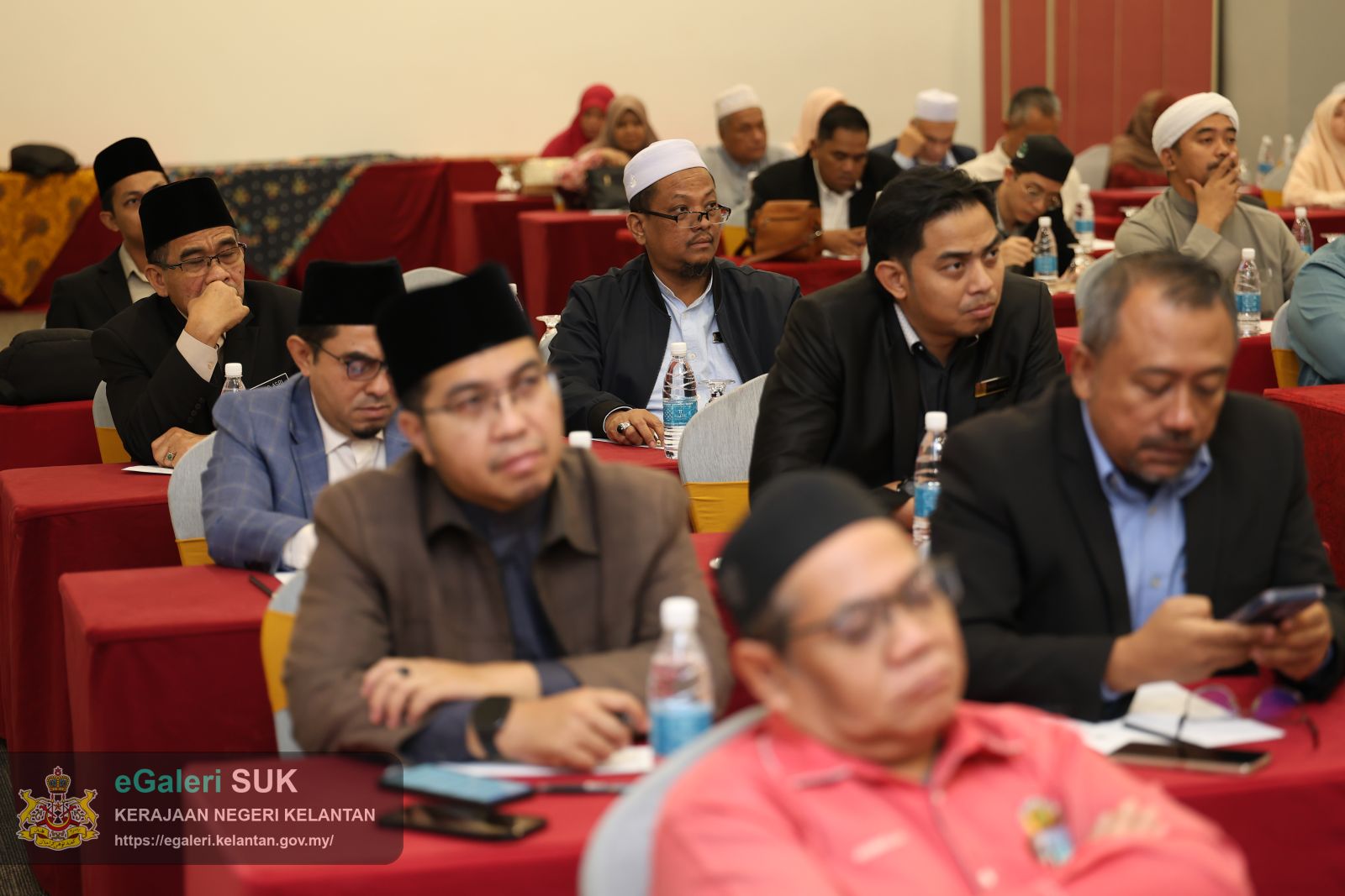 bengkel-kaedah-istinbat-hukum-dalam-menyelesaikan-isu-semasa-14.JPG
