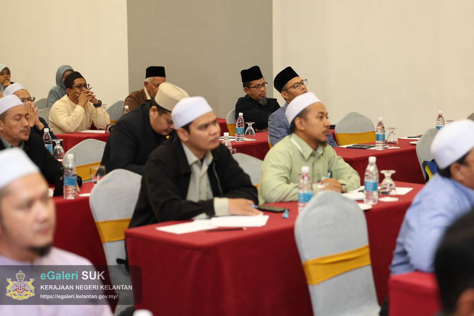 bengkel-kaedah-istinbat-hukum-dalam-menyelesaikan-isu-semasa-15.JPG