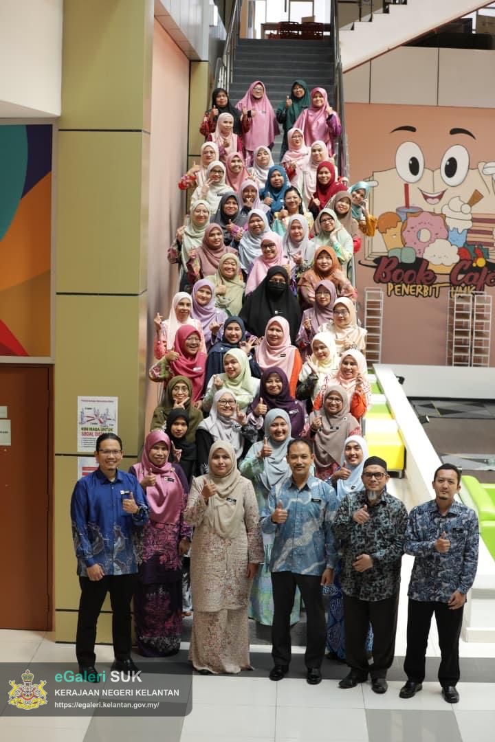 bengkel-kerja-training-of-trainer-tot-peningkatan-kompetensi-digital-duta-guru-stem-negeri-kelantan-pedagogi-berasaskan-ai-sempena-program-pembangunan-sains-dan-teknologi-ppst-tahun-2026-30.jpg