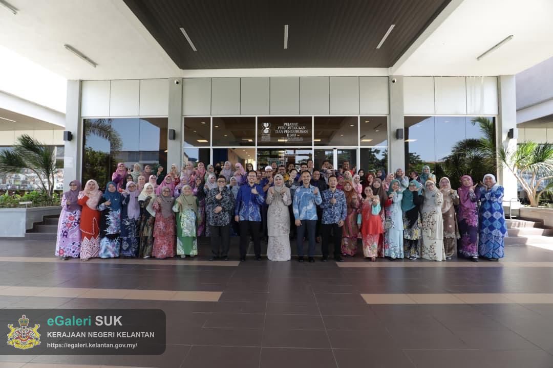 bengkel-kerja-training-of-trainer-tot-peningkatan-kompetensi-digital-duta-guru-stem-negeri-kelantan-pedagogi-berasaskan-ai-sempena-program-pembangunan-sains-dan-teknologi-ppst-tahun-2026-31.jpg