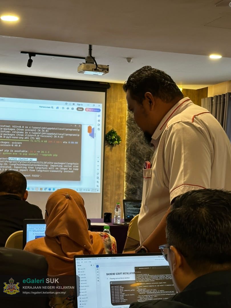 bengkel-pembangunan-chatbot-ai-kerajaan-negeri-kelantan-40.jpeg