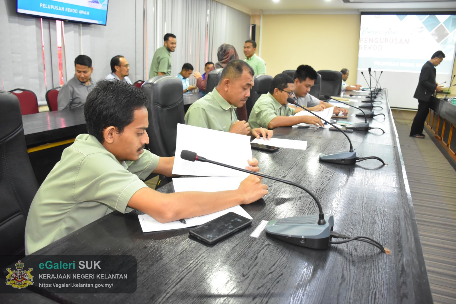 bengkel-pengurusan-dan-pelupusan-rekod-kerajaan-ptjpp-bil-12026-kerjasama-arkib-negara-malaysia-negeri-kelantan-5.JPG