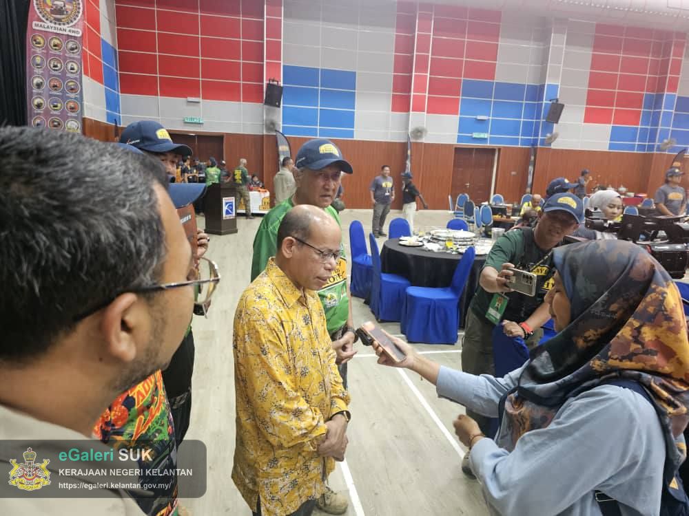 yabrs-ketua-jajahan-gua-musang-memenuhi-jemputan-ke-acara-‘flag-off’--malaysia-adventure-trophy-kelantan-2025-2.jpg