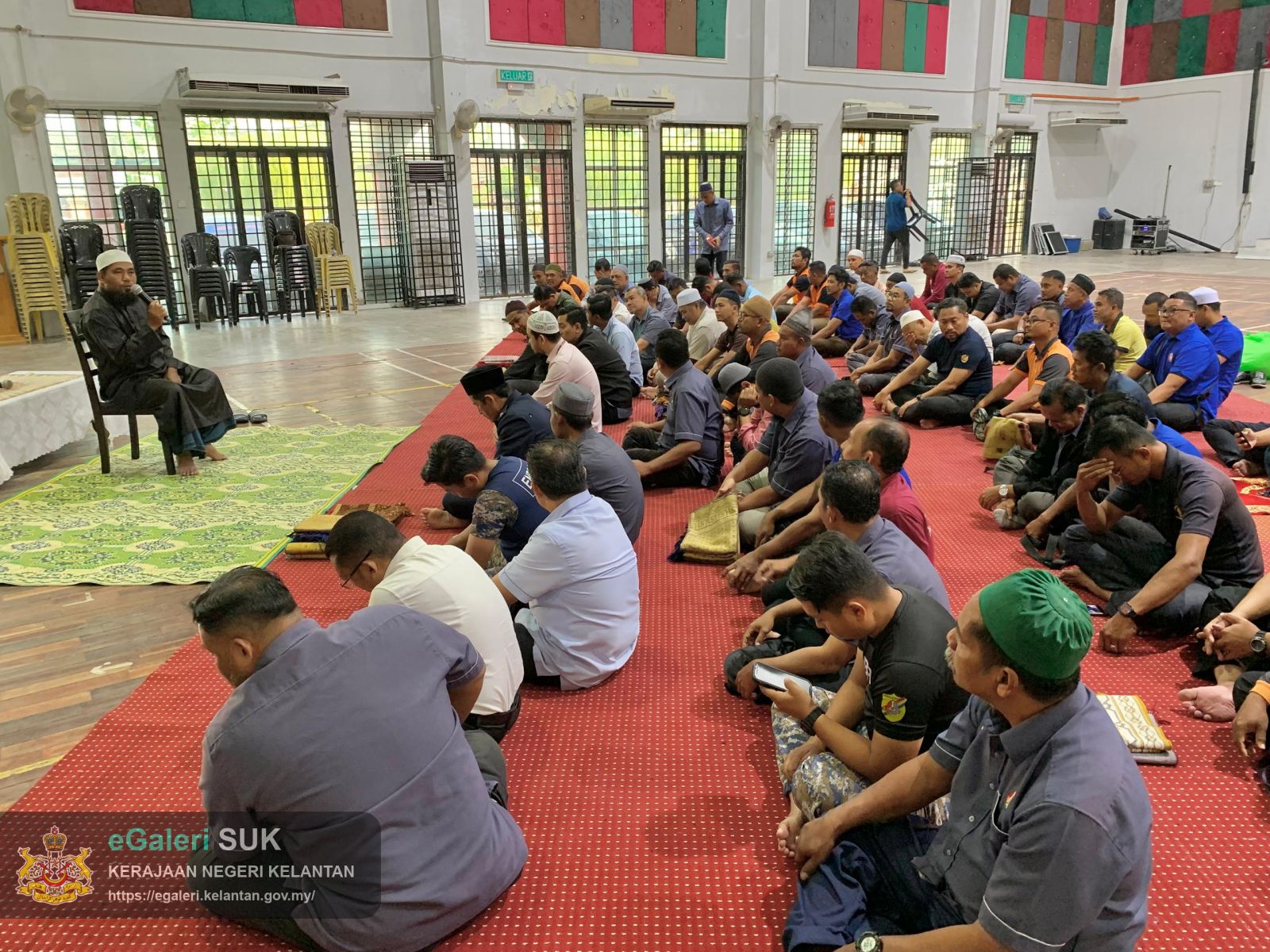 solat-sunat-dhuha-&-program-kuliah-umi-kakitangan-mdpp-4.jpg