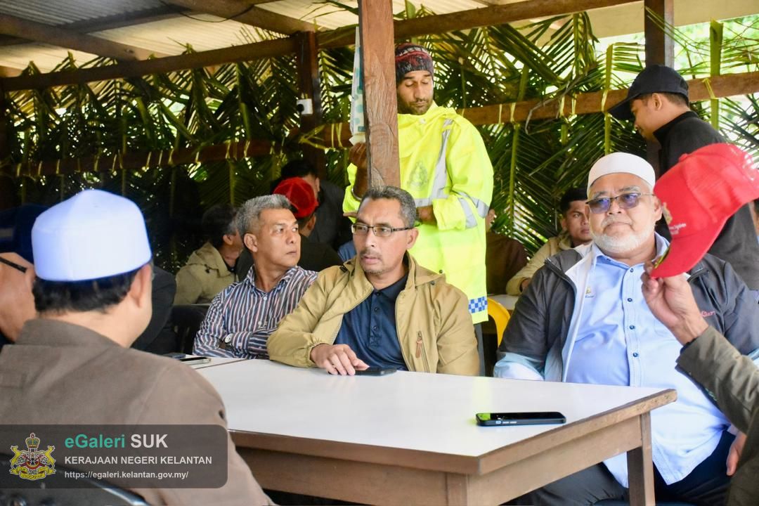 lawatan-yab-menteri-besar-kelantan-ke-pps-sk-dalam-rhu-pasir-puteh-5.jpg